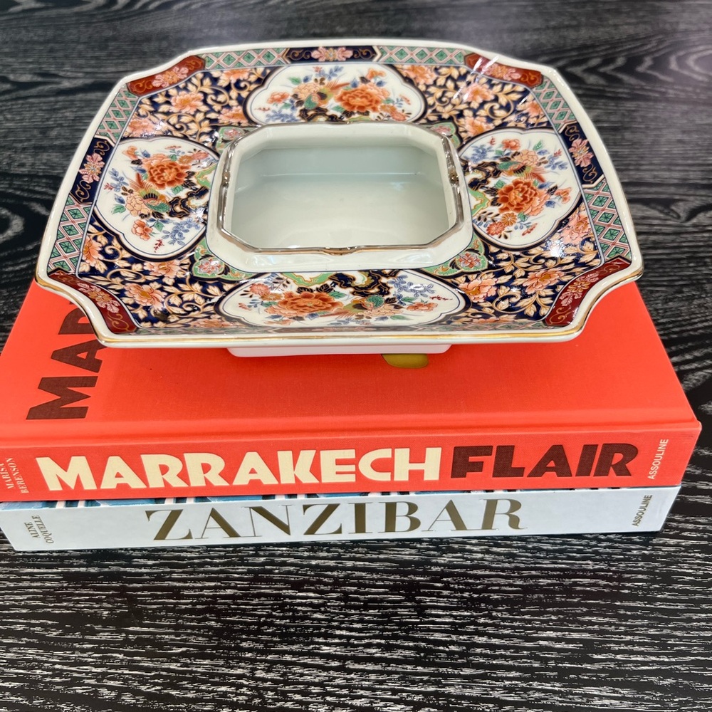 Japanese Imari Porcelain Large  Ashtray